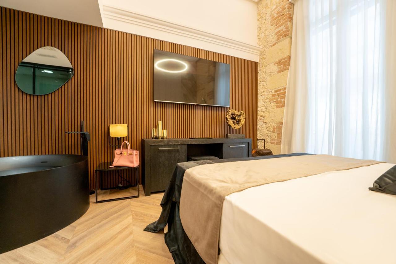 Nero Luxury Suites Cagliari Extérieur photo